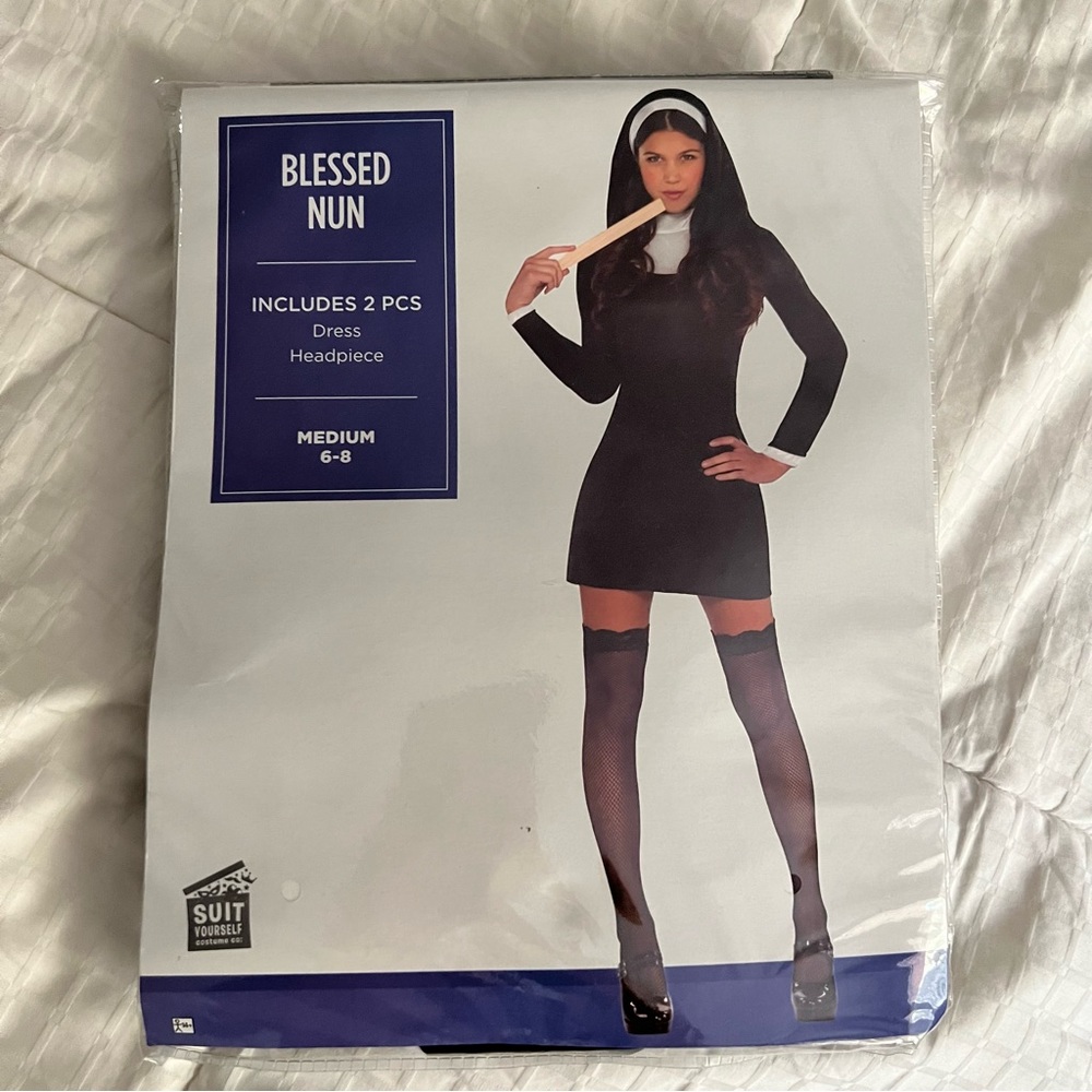 NUN COSTUME SIZE M